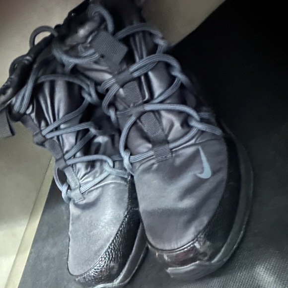 Nike tanjun high rise boots - Picture 5 of 6